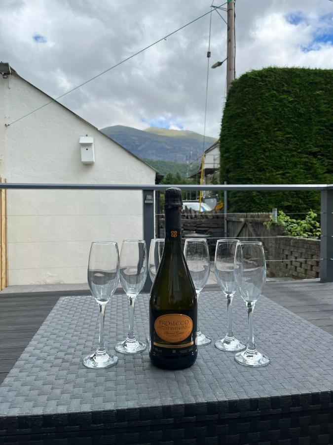 Villa 4-6 Guests In Centre Location With Stunning Views Llanberis Exterior foto